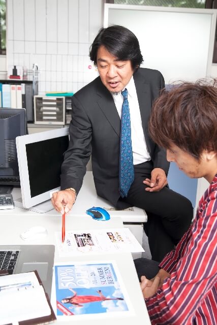 「ディレクターの指示」「ワイヤーフレーム」通りにしかデザインできない